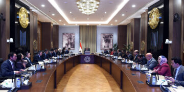 Madbouli discusses with French delegation key issues 1 - Egyptian Gazette Madbouli discusses with French delegation key issues