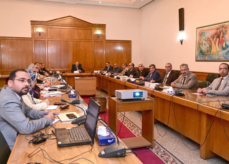 Irrigation minister reviews measures to check on water facilities 1 - Egyptian Gazette