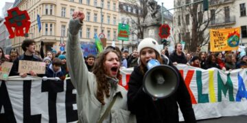Berlin votes on tighter climate goals in test of Germans commitment to change