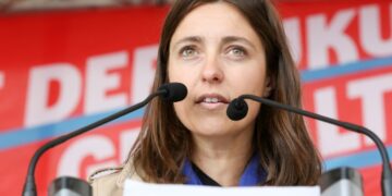 France’s CGT union elects first woman as chief amid protests