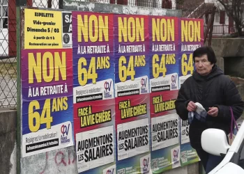 Unions vow to shut France’s economy down amid pension battle