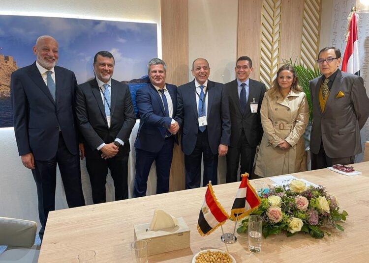 Egypt’s flagship carrier, EgyptAir has signed a co-operation protocol with a number of tourism agents and tour operators headed by Phoenix and Trendtours of Germany and Berge & Meer, according to the company’s statement on Monday.