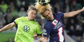 Chelsea, Wolfsburg reach Champions League semis