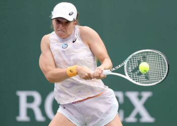 Swiatek advances in Indian Wells