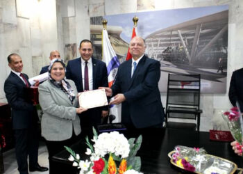 Mahrous honours ideal mothers at EHCAAN