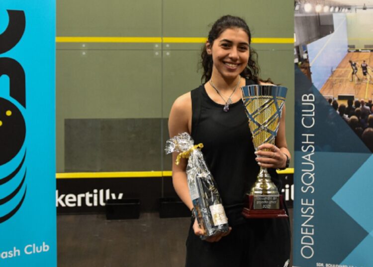 Egypt’s Malak Khafagy poses with the Odense Squash Open trophy.