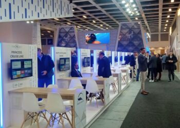 Tourism min. opens Egyptian pavilion at ITB Berlin