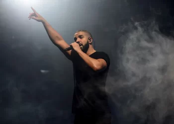Drake announces 2023 North American tour with 21 Savage