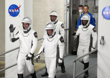 New crew from US, Russia and UAE arrives at space station