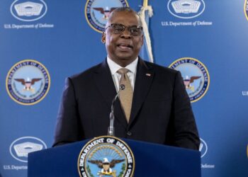 US launches airstrikes in Syria after drone kills US worker