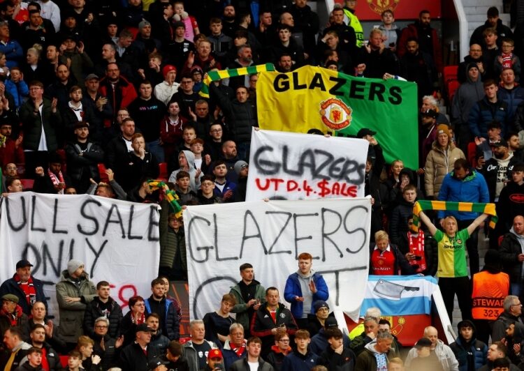 Carlyle in talks to take stake in Manchester United 1 - Egyptian Gazette