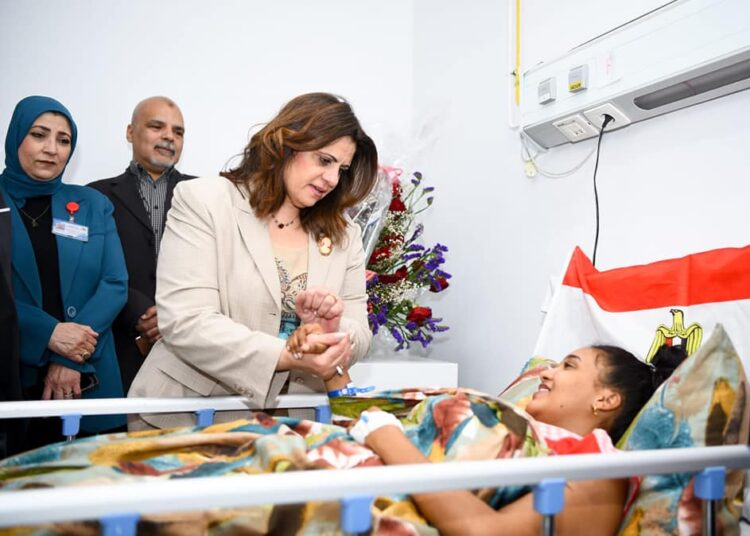 Emigration minister visits students injured in Sudan clashes 1 - Egyptian Gazette