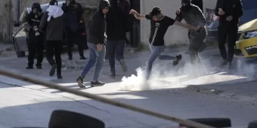 Palestinians say 2 killed in Israeli army raid in West Bank