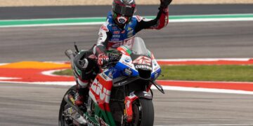 Alex Rins wins Americas GP