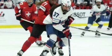 US sets record for fastest goal, beats Switzerland 9-1