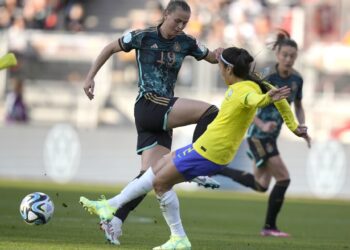 FIFA receives 4 bids to host 2027 women’s W. Cup