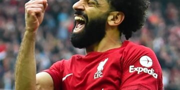 Salah grabs winner as Liverpool remains in top-four fight