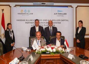 Civil aviation min. witnesses inking of deal between Hassan Allam, Mollar Capital