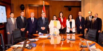 Emigration minister chairs meeting to discuss crisis of Egyptian students in Sudan