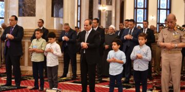 Sisi performs Eid Al-Fitr prayers at Mosheer Tantawy Mosque 1 - Egyptian Gazette Sisi performs Eid Al-Fitr prayers at Mosheer Tantawy Mosque