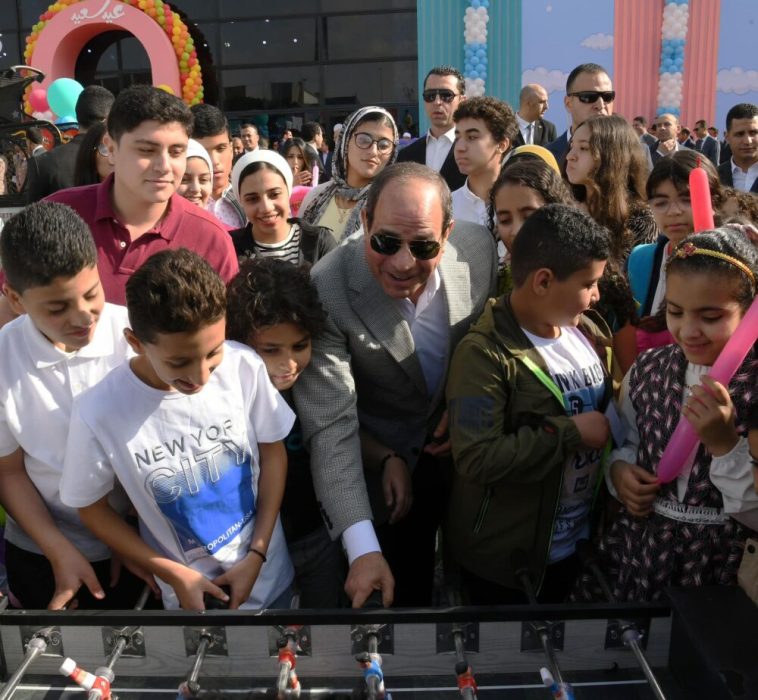 President attends Eid Al- Fitr celebration with families of army, police martyrs 3 - Egyptian Gazette