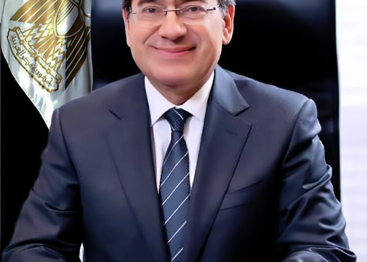 Petroleum min.: Zero flare gas recovery projects save EGP2.8 billion yearly 2 - Egyptian Gazette Petroleum min.: Zero flare gas recovery projects save EGP2.8 billion yearly 1 - Egyptian Gazette