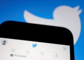 Musk defends paid Twitter as blue tick ultimatum looms