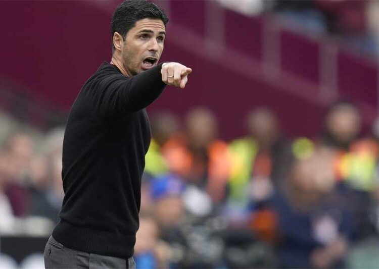 Arsenal’s manager Mikel Arteta gestures during the English Premier League soccer match between West Ham United and Arsenal at the London stadium in London, April 16, 2023.