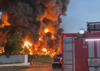 Crimea fuel depot on fire, Russian-held towns shelled in Ukraine