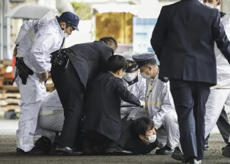 Japanese PM unhurt after blast during campaign event 1 - Egyptian Gazette
