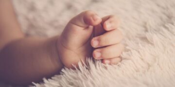 UN estimates: India population to surpass China mid-year