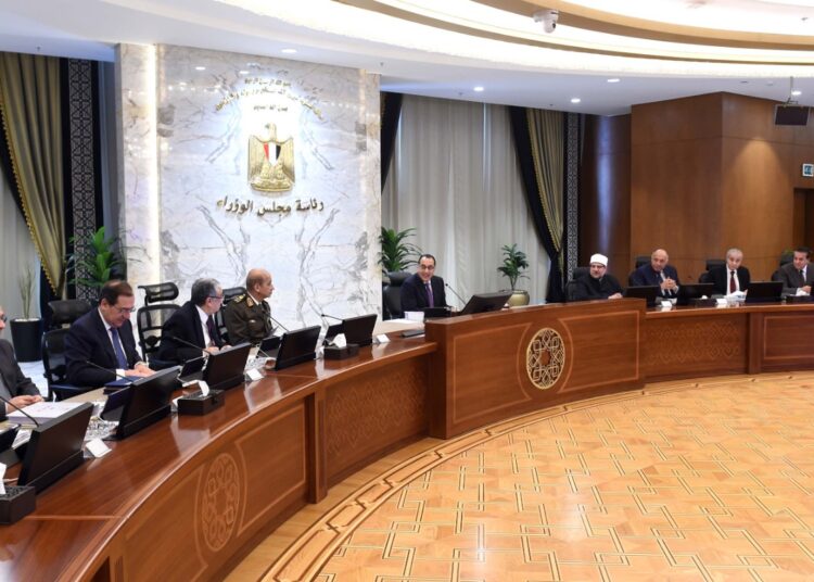 NAC employees: Housing hand-over 1 - Egyptian Gazette