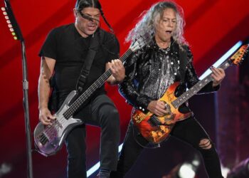Metallica returns with ’72 Seasons