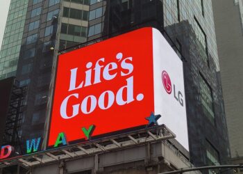 LG smiles back to the world with its new brand identity