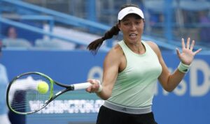 Alcaraz survives scare in Madrid opener; Swiatek wins 4 - Egyptian Gazette