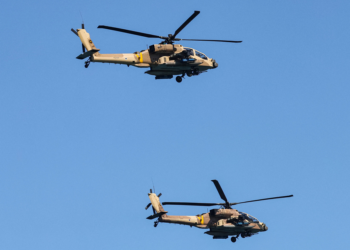2 US Army helicopters crash in Alaska, killing 3 soldiers