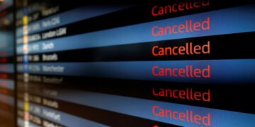 Flights grounded at Hamburg, Berlin airports 1 - Egyptian Gazette Flights grounded at Hamburg, Berlin airports