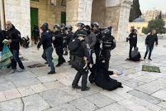 UN Security Council to hold emergency meeting on situation at Al Aqsa Mosque