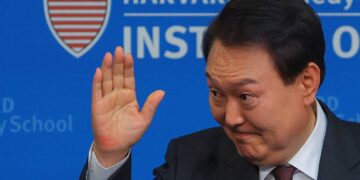 On lethal aid to Ukraine, South Korean leader says Seoul considering its options