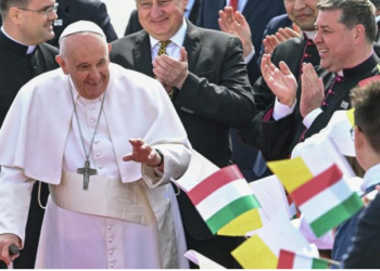 Pope Francis arrives in Hungary for three-day visit