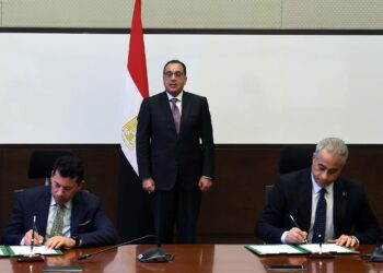 PM attends signing of protocol between ministries of manpower, youth on training youth