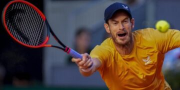 Andy Murray grabs 1st title since 2019