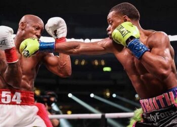 Crawford to face Spence in Las Vegas