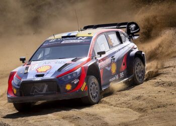 Rovanpera leads Rally of Portugal