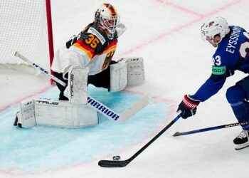 US edges Germany at Ice Hockey worlds