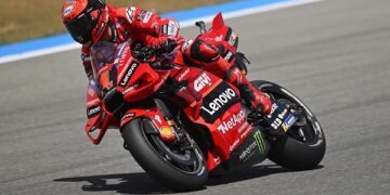Bagnaia pips Binder to grab Spanish GP