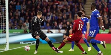 Liverpool keeps alive EPL top-four hopes