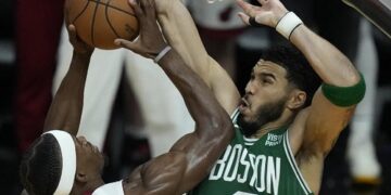 Celtics beat Heat 104-103