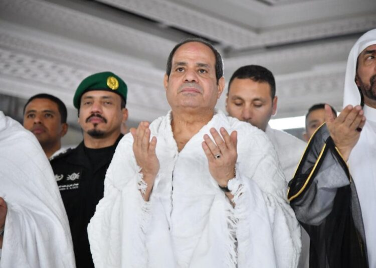 Sisi performs umrah, visits Al Masjid Al Nabawi 1 - Egyptian Gazette