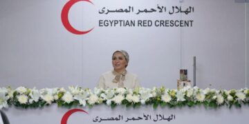 Sisi’s spouse praises efforts of Egyptian Red Crescent